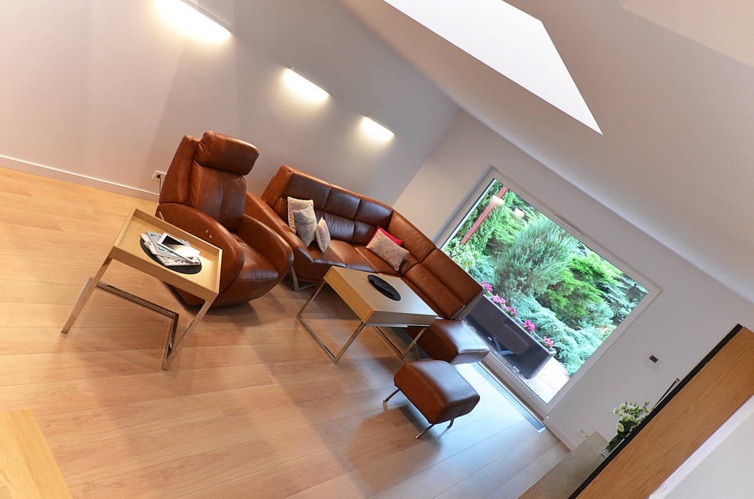 Przestrzeń dzienna - wnętrze minimalistyczne Pracownia A Pracownia A Minimalistyczny salon Drewno O efekcie drewna