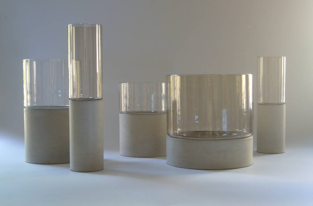 Concrete vase "Tara" Betoniu GmbH Livings de estilo minimalista Accesorios y decoración