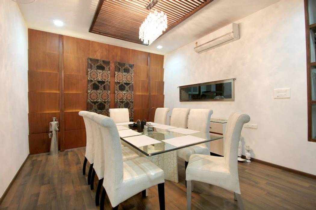 Villa Project, Bansal Interiors Bansal Interiors Modern dining room