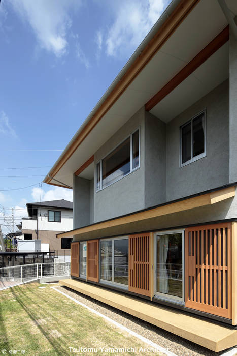 とけあういえ, 山道勉建築 山道勉建築 Balkon, Beranda & Teras Gaya Skandinavia Kayu Wood effect