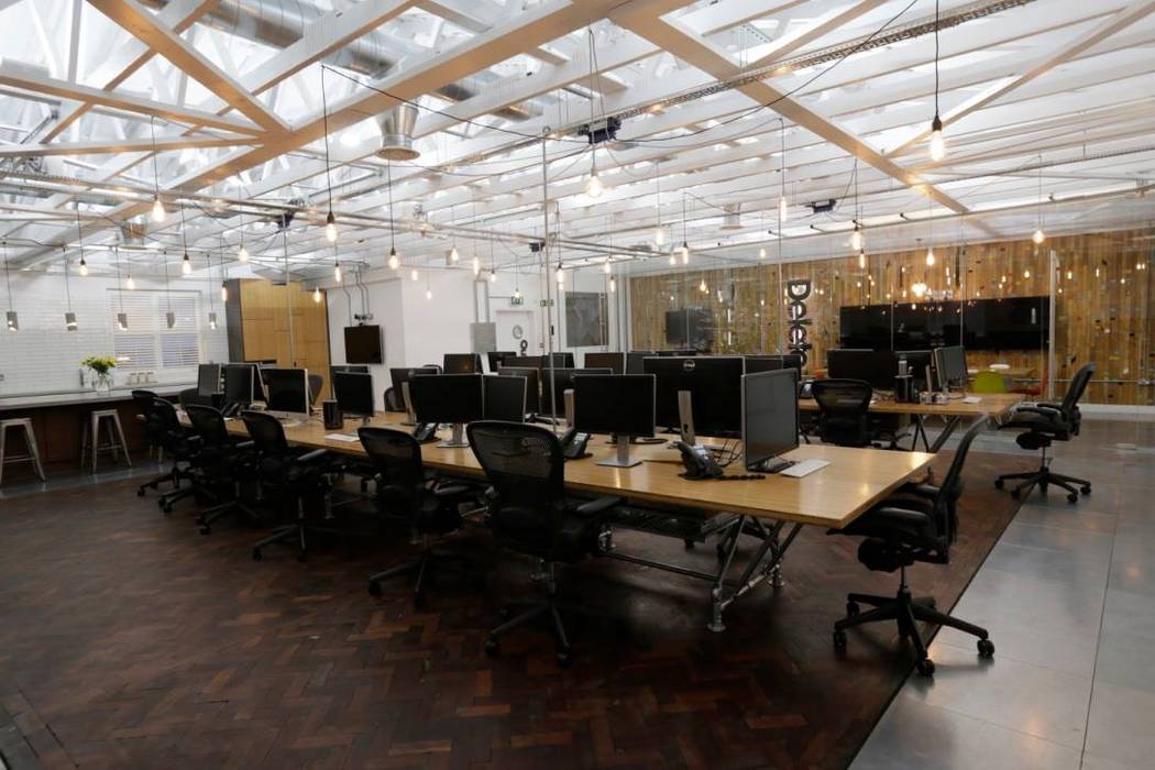 A Contemporary Office Refit at Delete Leeds - Open plan office Redesign Commercial spaces Bamboo Green Office buildings