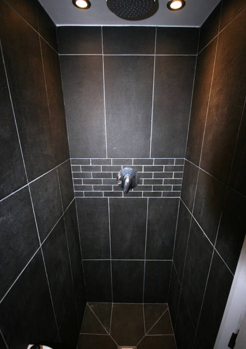 Simple wetroom Redesign Ванна кімната Плитки