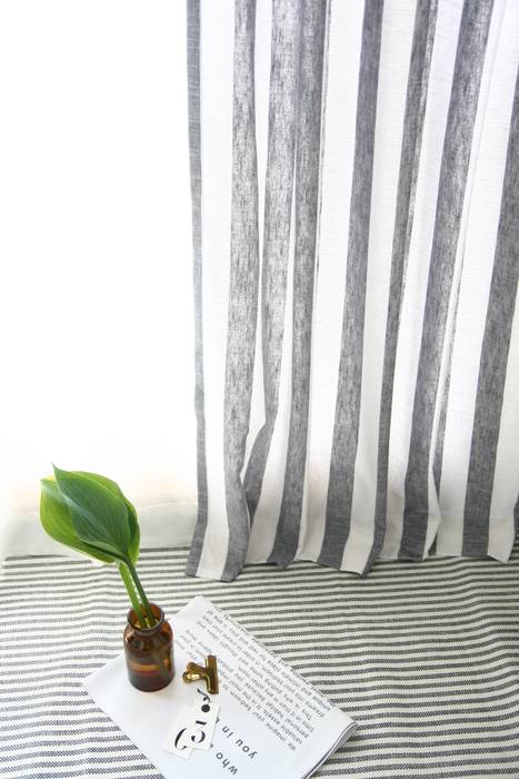 gray stripe curtain, looms703 looms703 Спальня Текстиль