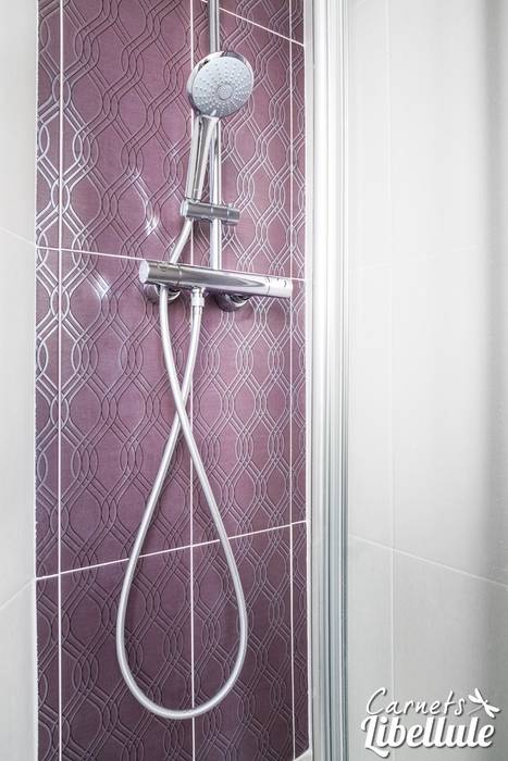 Douche faïence purple homify Salle de bain moderne