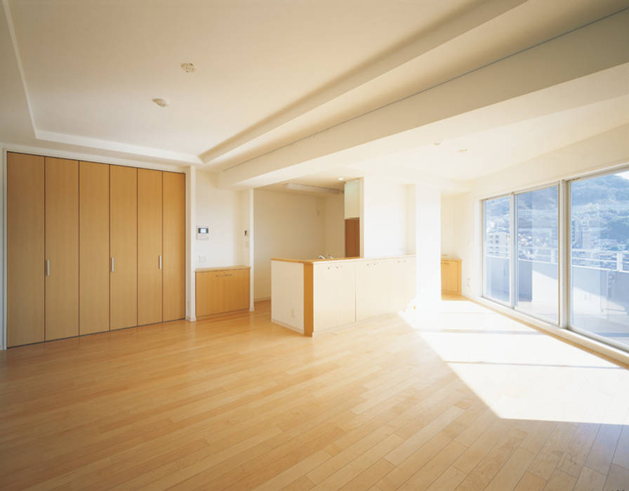Residence in NihoShinmachi, 株式会社 垂井設計 株式会社 垂井設計 Livings de estilo moderno