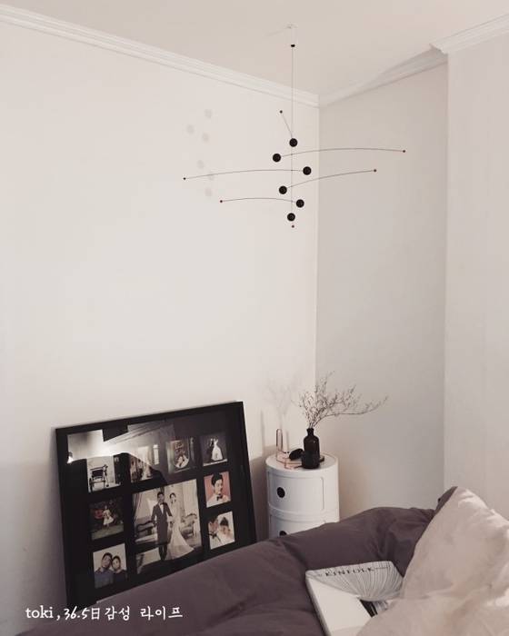 DIY 신혼집 인테리어 , toki toki Scandinavian style bedroom Accessories & decoration