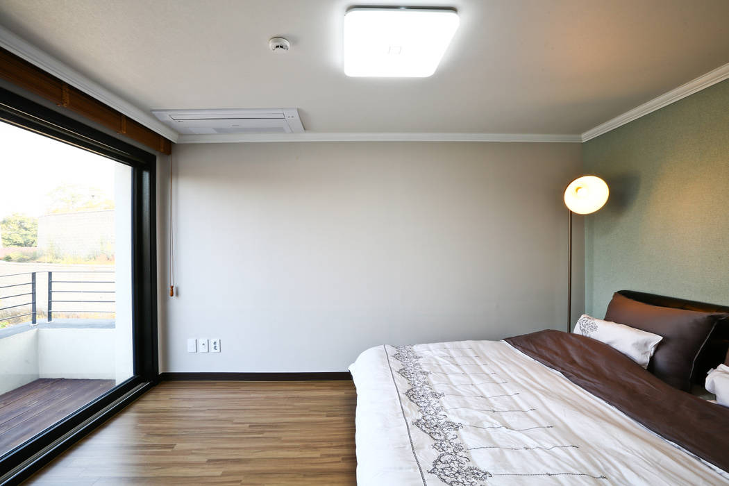 강아지와 함께하는 전원주택 [경기 용인 남동], 한글주택(주) 한글주택(주) Modern style bedroom