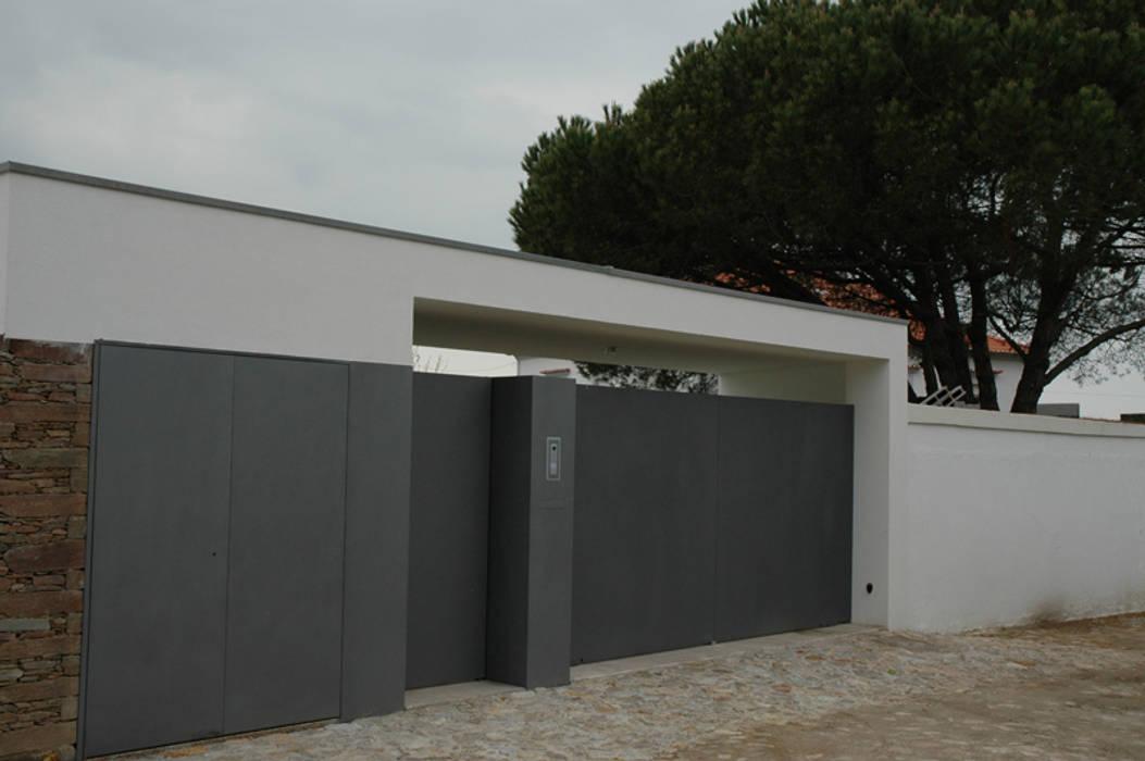 Casa em Venade, BLK-Porto Arquitectura BLK-Porto Arquitectura Case in stile minimalista