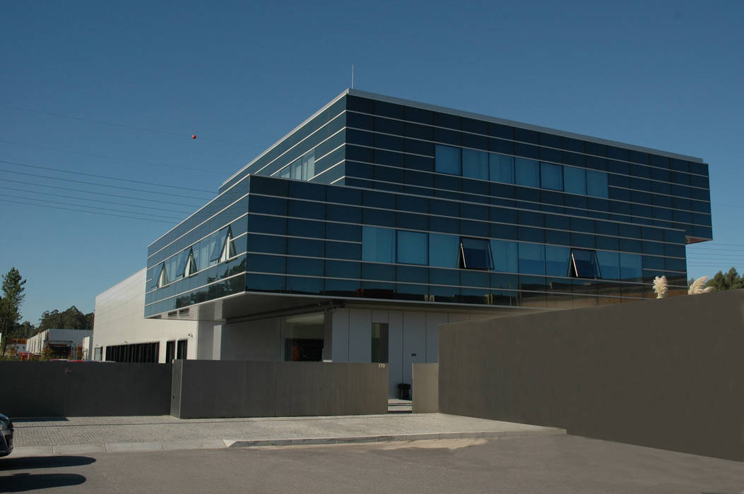 Centro de Conferência de Faturas, BLK-Porto Arquitectura BLK-Porto Arquitectura Espaços comerciais Escritórios
