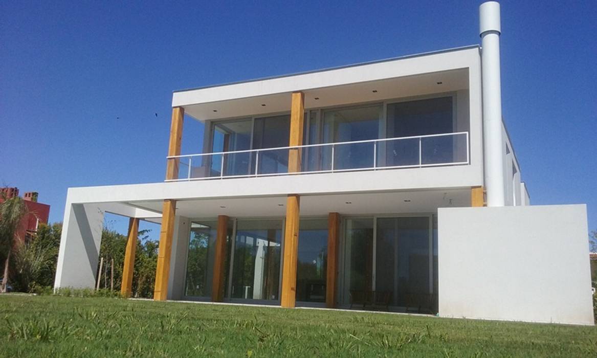 Talar del Lago II, estudio|44 estudio|44 Minimalist house