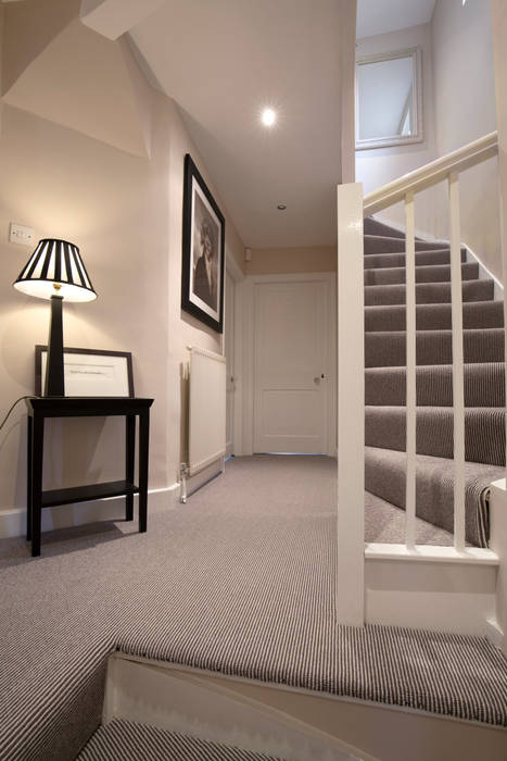 Gentleman's Bedroom: Landing Lothian Design Коридор Striped carpet,striped stairs,striped lampshade,monochrome