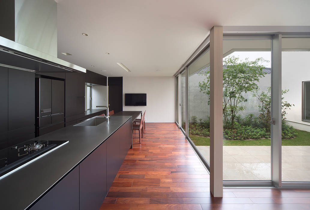 Terrace House, Atelier Square Atelier Square Modern kitchen Chipboard