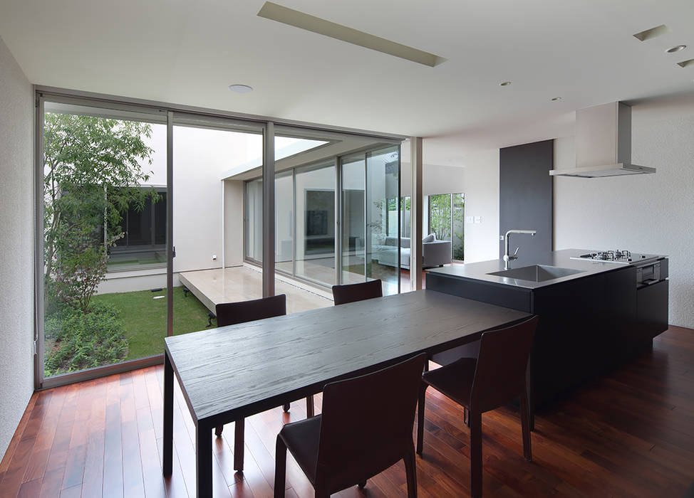 Terrace House, Atelier Square Atelier Square Modern Dining Room