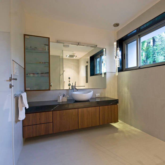 Private Residence at Sopan Baug, Pune, Chaney Architects Chaney Architects Salle de bain minimaliste