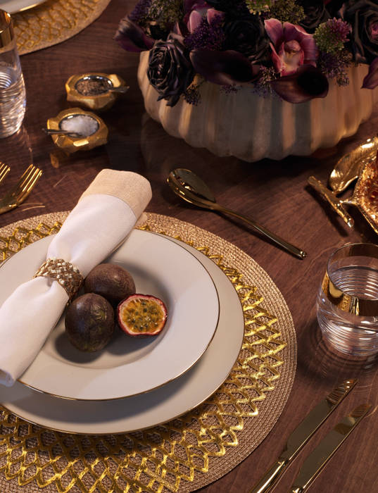 Metropolitan Luxe - Dining Table LuxDeco Dining roomCrockery & glassware Amber/Gold