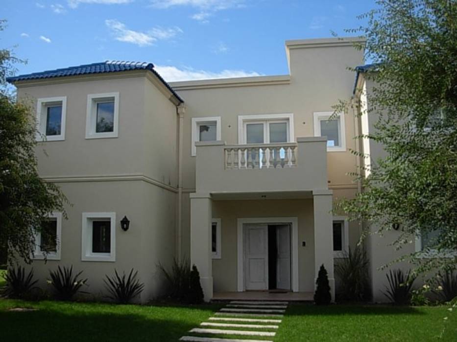 Viviendas Unifamiliares Barrio Privado Rumencó - Mar del Plata, Estudio Arquitectura Integral Estudio Arquitectura Integral Classic style houses