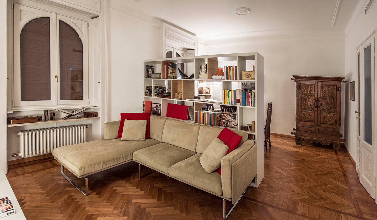 HOUSE FV, M N A - Matteo Negrin M N A - Matteo Negrin Living room Sofas & armchairs