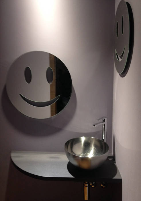 mirror for kids bilune studio Bagno moderno Vetro