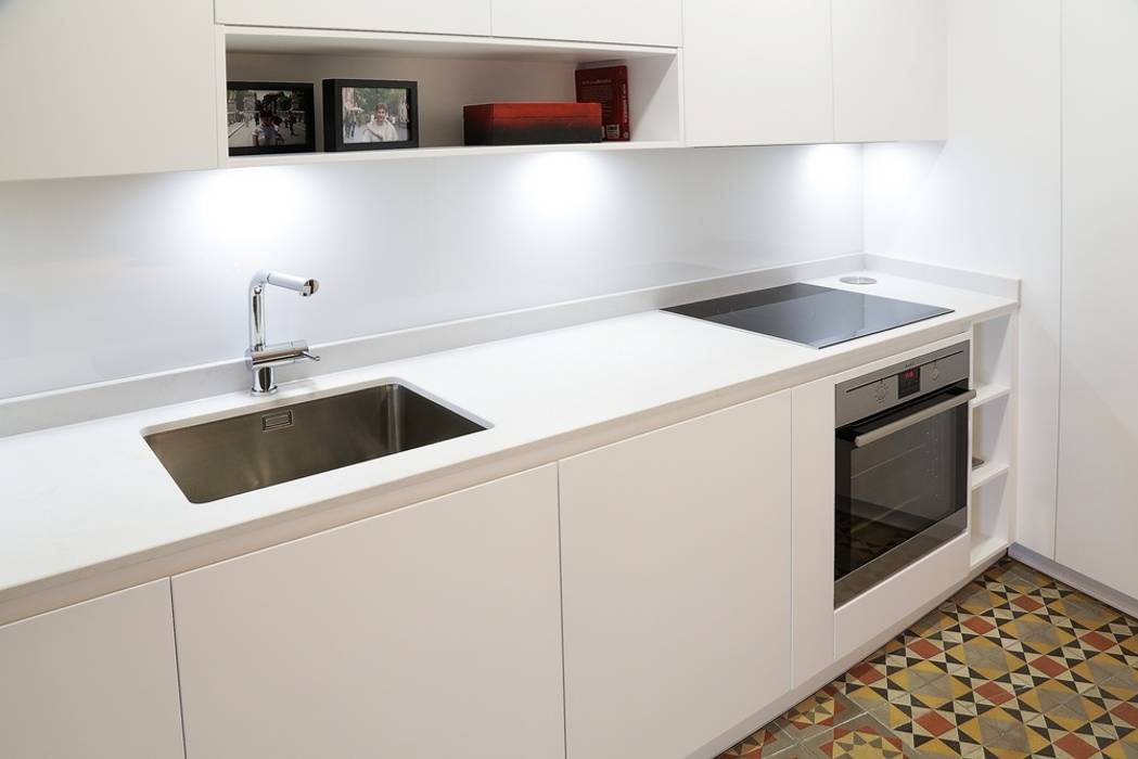 Modern Kitchen By Linea 3 Cocinas Madrid Modern Homify