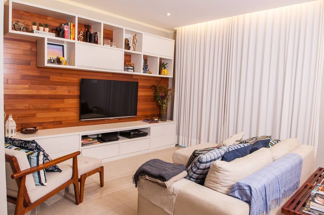 Residência Freguesia, Adoro Arquitetura Adoro Arquitetura Living room Wood Wood effect