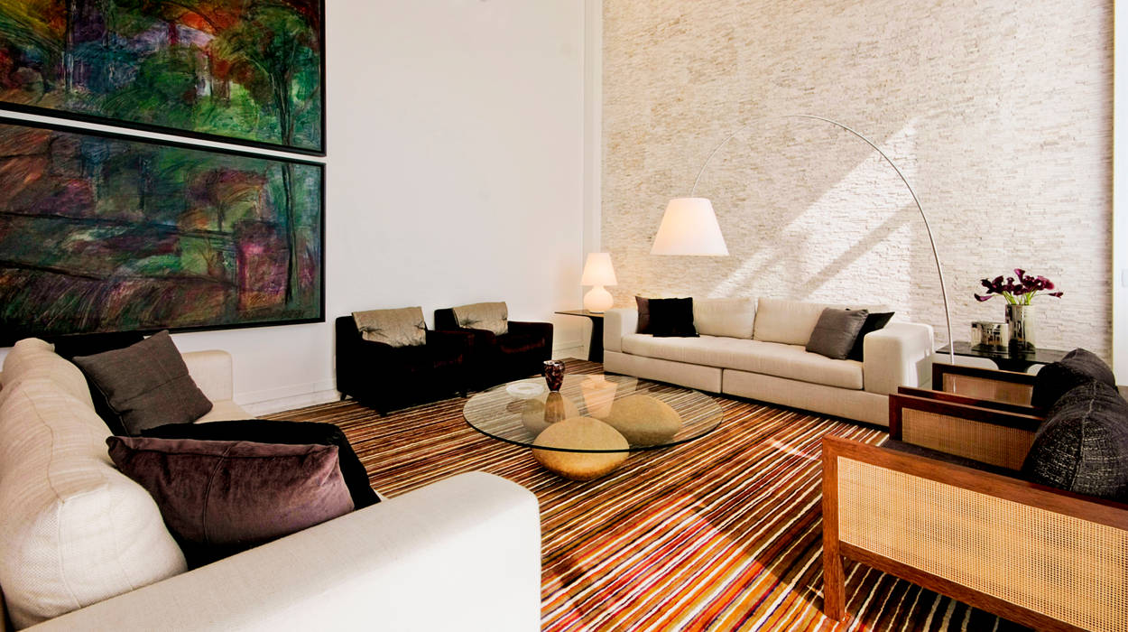 Apartamento Alto de Pinheiros, Alice Martins Flávio Butti Alice Martins Flávio Butti 现代客厅設計點子、靈感 & 圖片