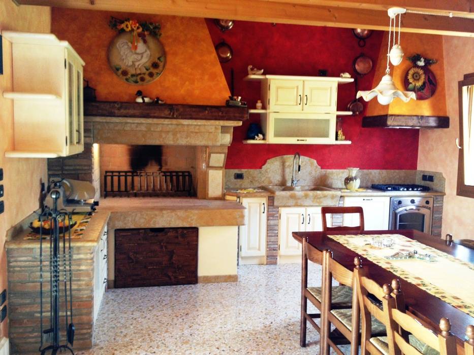NOSTRE REALIZZAZIONI - cucine in muratura/taverne, SALM Caminetti SALM Caminetti Kitchen Marble