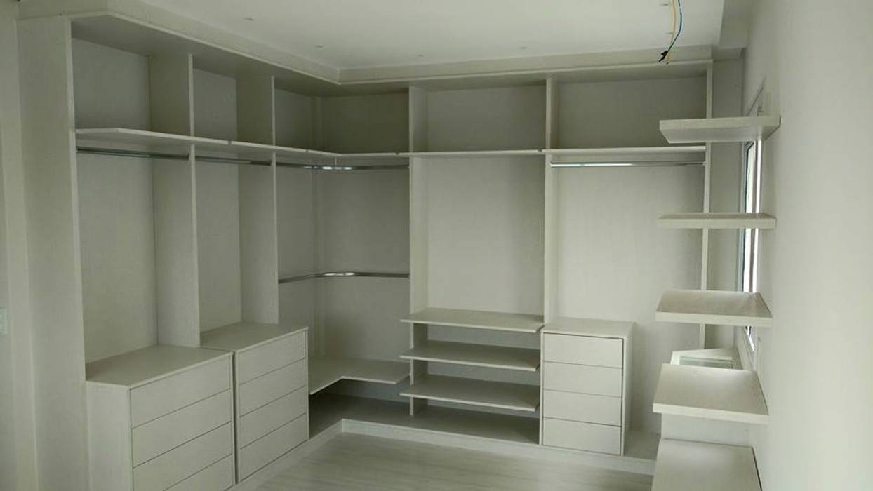 Apartamento completo, GMT marcenaria GMT marcenaria Modern style bedroom Wardrobes & closets