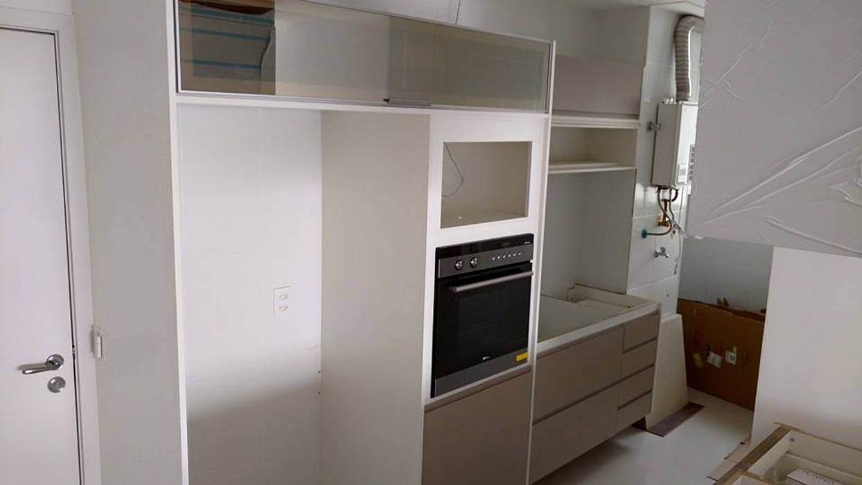 Apartamento completo, GMT marcenaria GMT marcenaria Modern Kitchen Cabinets & shelves