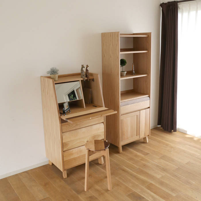 trico, 株式会社 大雪木工 株式会社 大雪木工 Kamar Tidur Gaya Skandinavia Kayu Wood effect Dressing tables