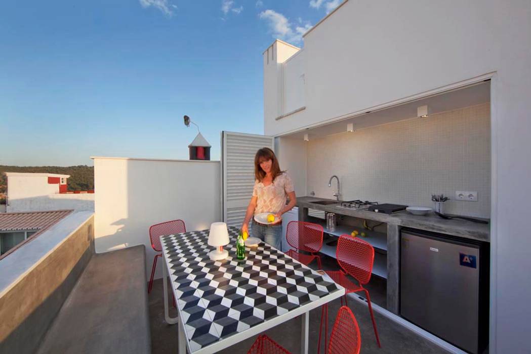 casa xonar, StudioArte StudioArte Minimalistischer Balkon, Veranda & Terrasse