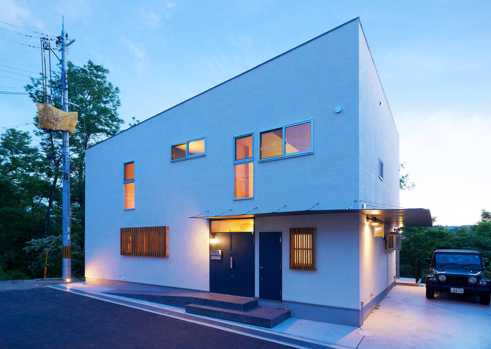 T-house, coil松村一輝建設計事務所 coil松村一輝建設計事務所 Casas eclécticas