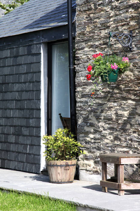 Skyber Barn, Innes Architects Innes Architects Casas rústicas Pizarra