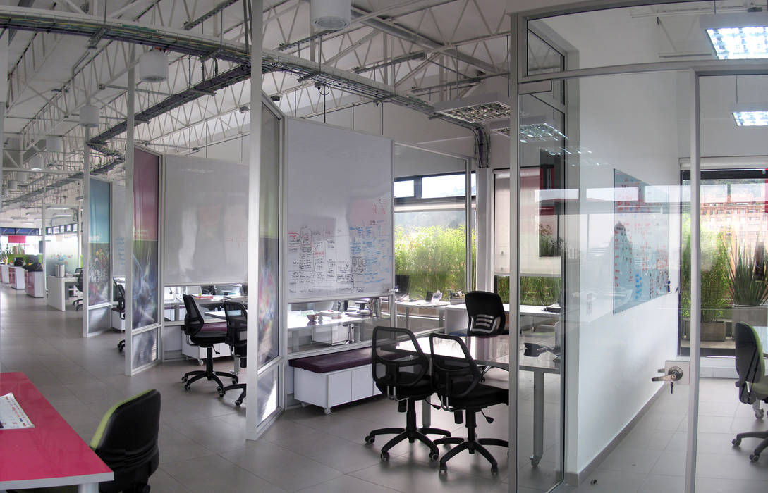 Oficinas Phd, Arquitectura Visual Arquitectura Visual Espacios comerciales Oficinas y tiendas