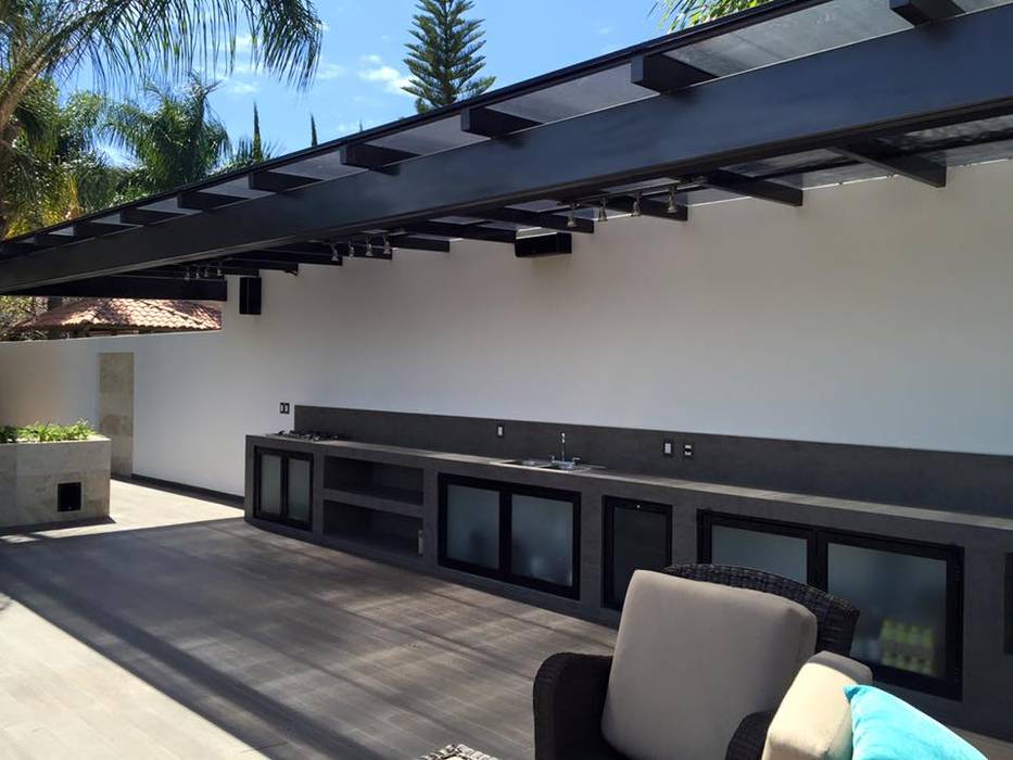 TERRAZA CAJITITLAN, Arki3d Arki3d Modern Terrace