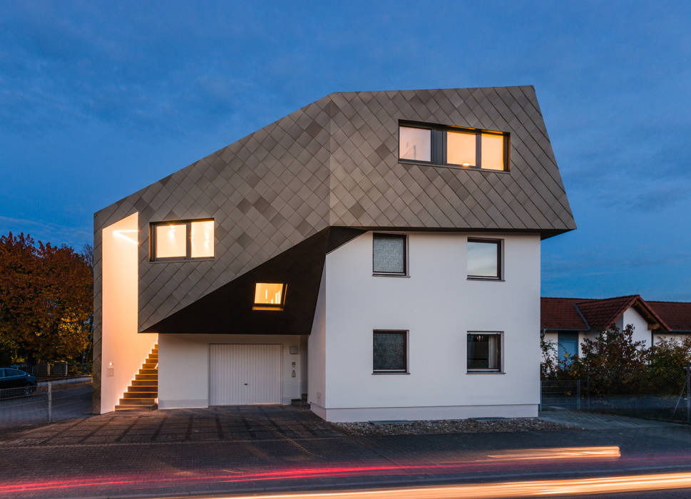 Dachaufstockung für ein Architekturbüro, Helwig Haus und Raum Planungs GmbH Helwig Haus und Raum Planungs GmbH Casas ecléticas