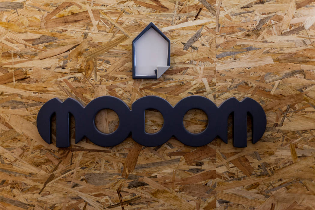 MODOM Office - Modular Work Space, MODOM srl MODOM srl Studio moderno OSB Accessori & Decorazioni