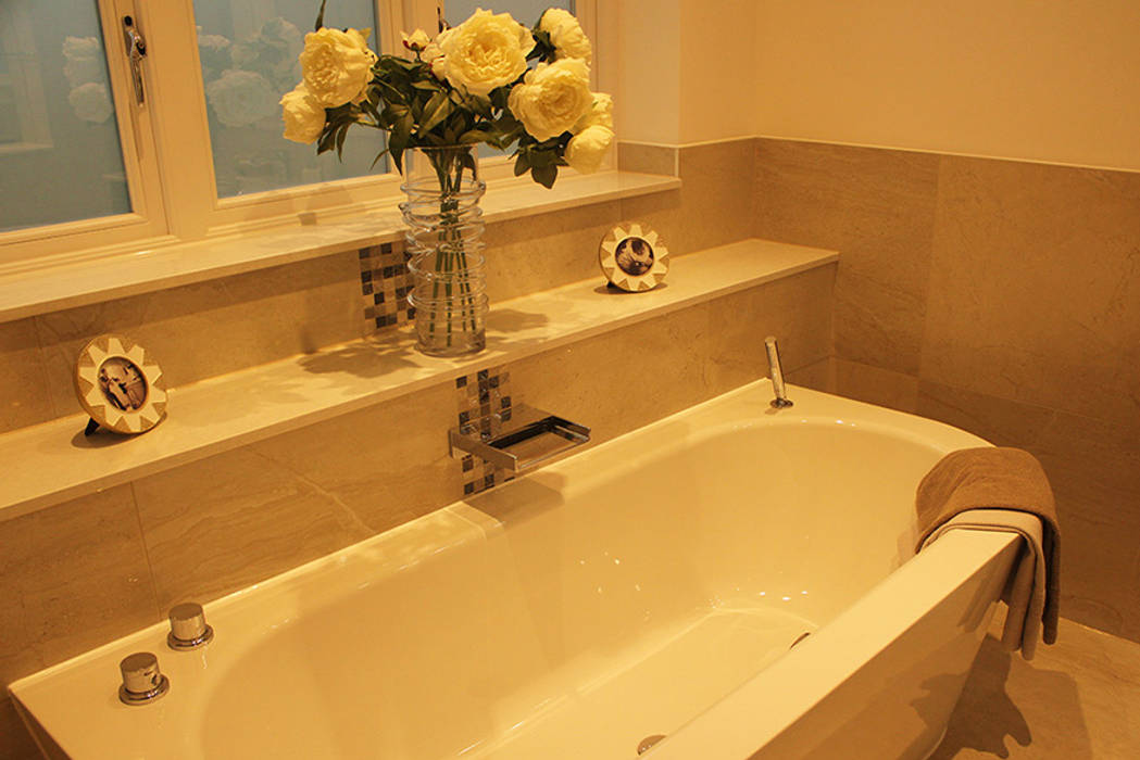 En suite Bathroom Flairlight Designs Ltd Baños de estilo moderno