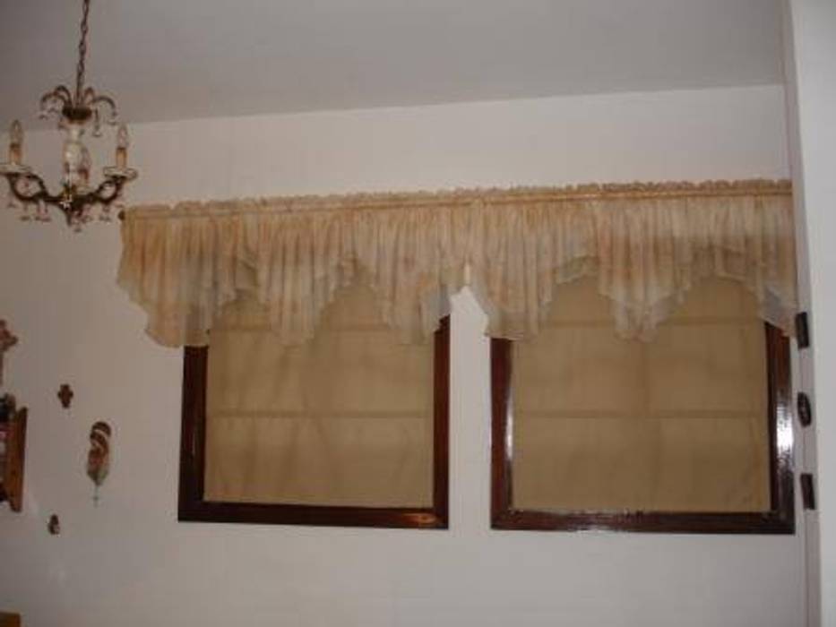 Cortinas romanas, australianas enrollables, INDIOS VERDES C.A INDIOS VERDES C.A Minimal style window and door Curtains & drapes