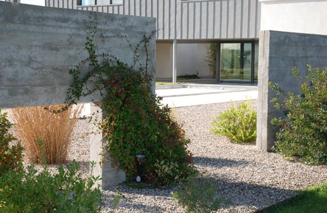 Un Jardin Contemporain Jardin Mediterraneen Par Jean Jacques Derboux Mediterraneen Homify