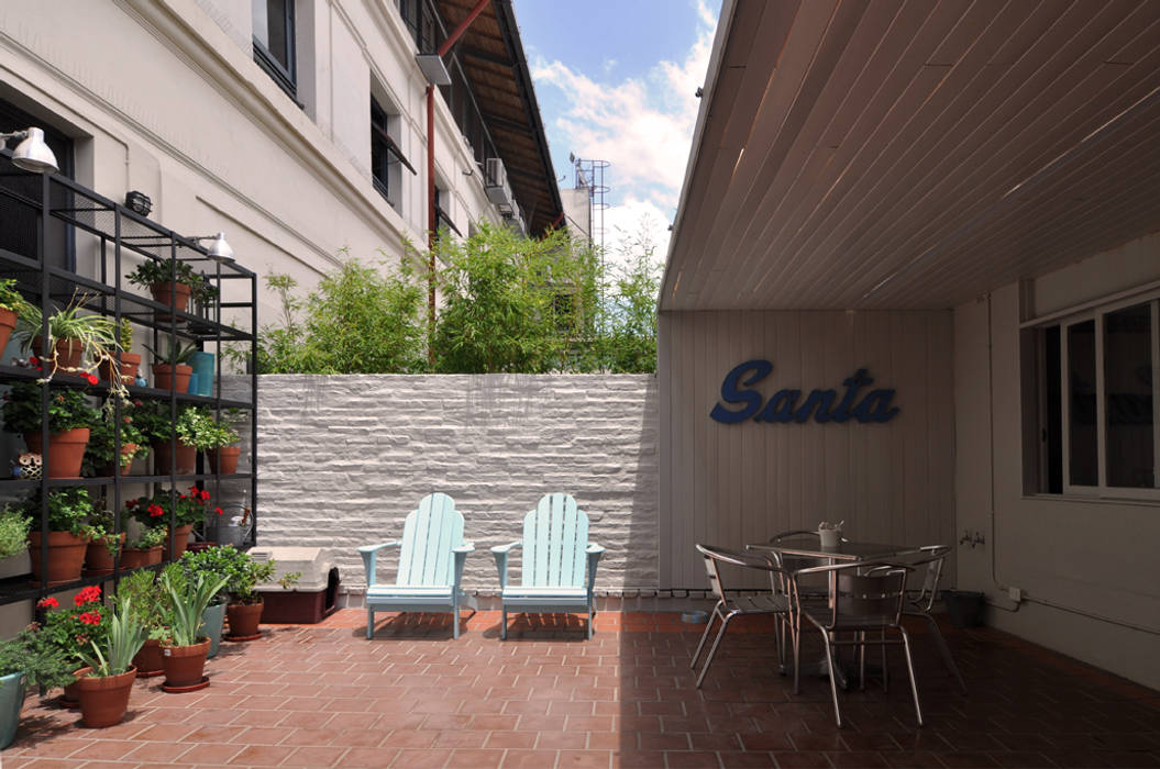 Patio Matealbino arquitectura Balcones y terrazas de estilo moderno