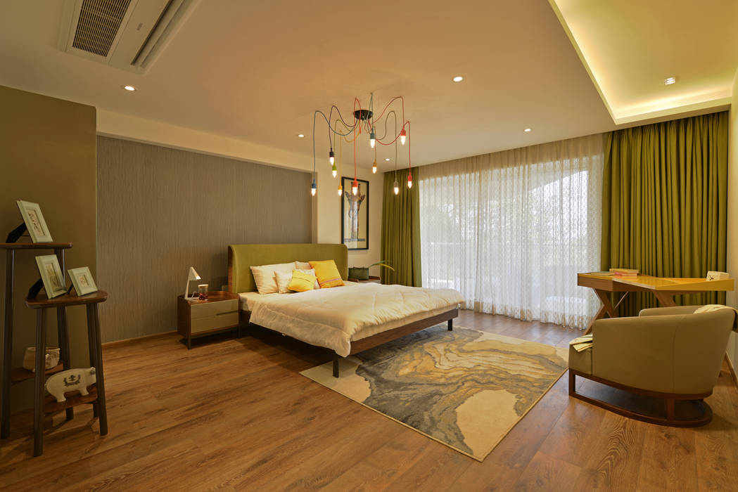 homify Minimalist bedroom Engineered Wood Transparent