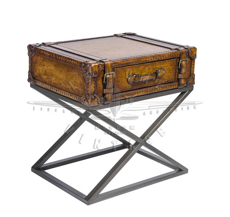 Столики (Винтаж), LeHome Interiors LeHome Interiors Salon industriel Canapés & tables basses