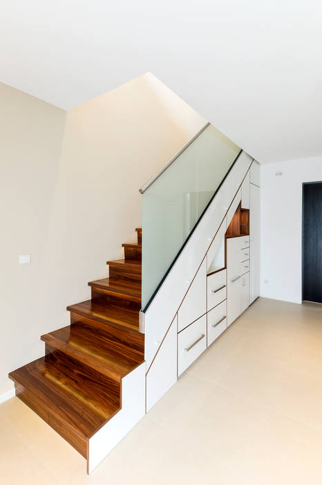Stauraum Unter Treppe Flur Le Treppenhaus Von Stauraum Unter Treppe Flur Le Treppenhaus Von Innenarchitektin Katrin Reinhold