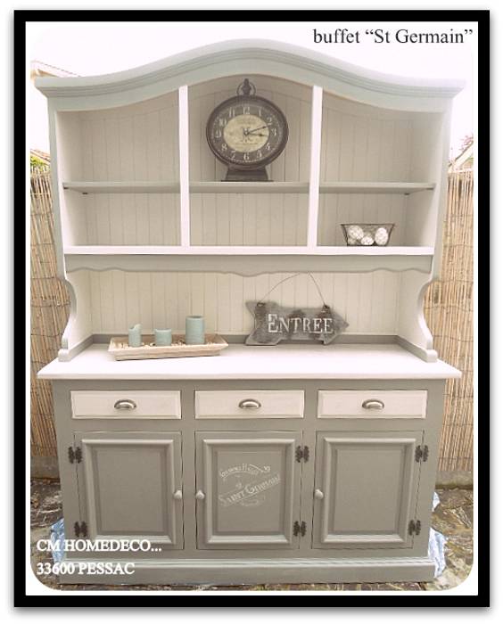 homify Ruang Makan Klasik Parket Multicolored Dressers & sideboards