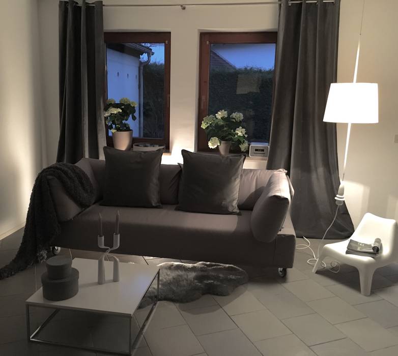 Wohnzimmer In Grau Moderne Wohnzimmer Von Munchner Home Staging