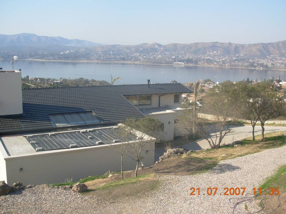 Casa Lago, renziravelo renziravelo Modern Houses