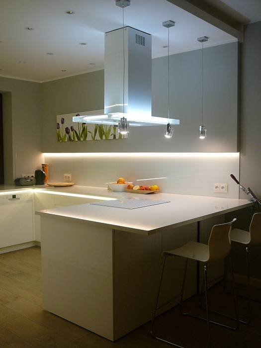 Kuchnia cała w bieli, Korin Design Korin Design Kitchen MDF