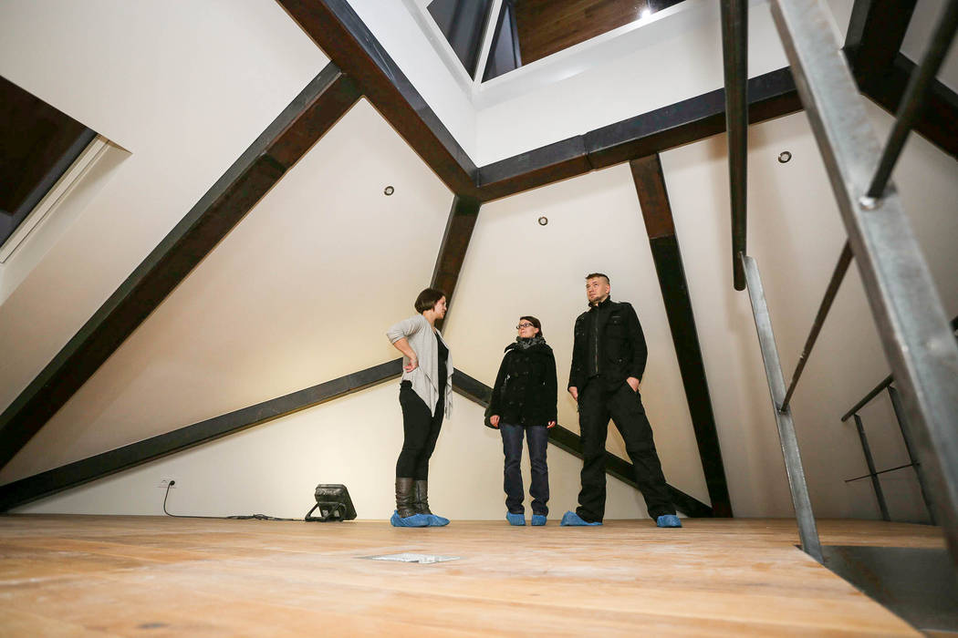 Galerie Mit Atrium Moderner Flur Diele Treppenhaus Von K Maleon