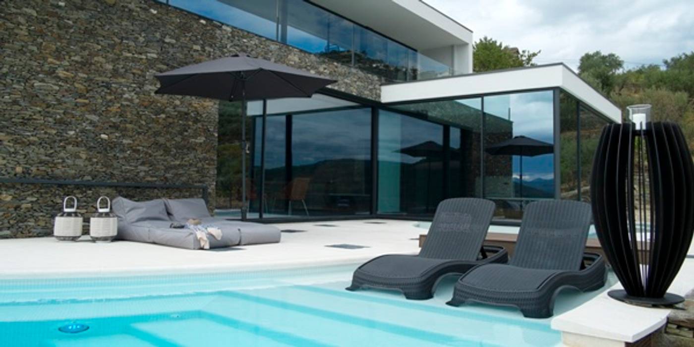 Um refúgio de férias no Douro - Quinta Raínha Santa Mafalda, MHPROJECT MHPROJECT Modern Pool