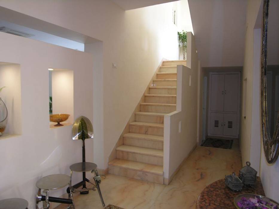Staircase Ansari Architects Modern Corridor, Hallway and Staircase